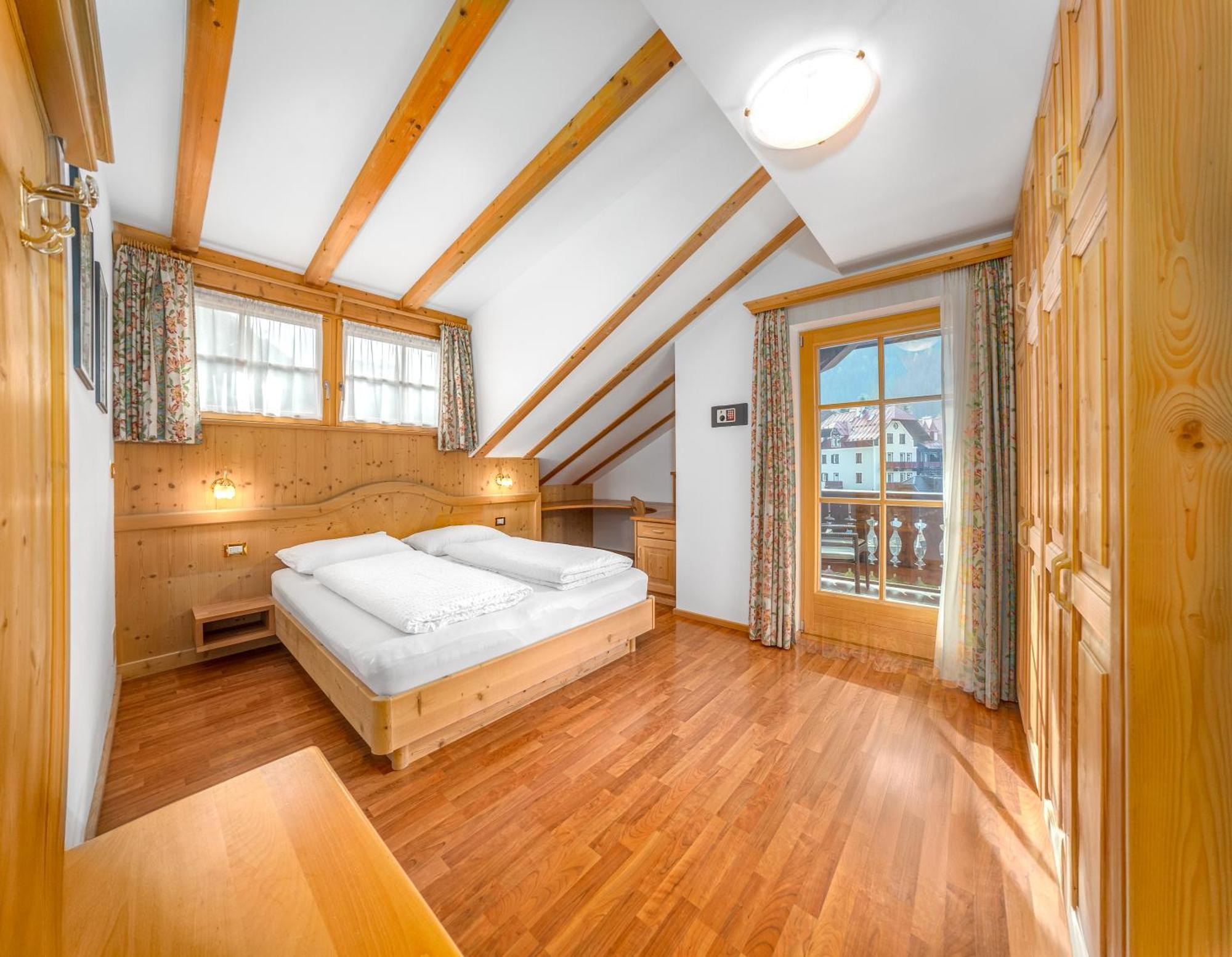 Anna Dolomites Apartment
